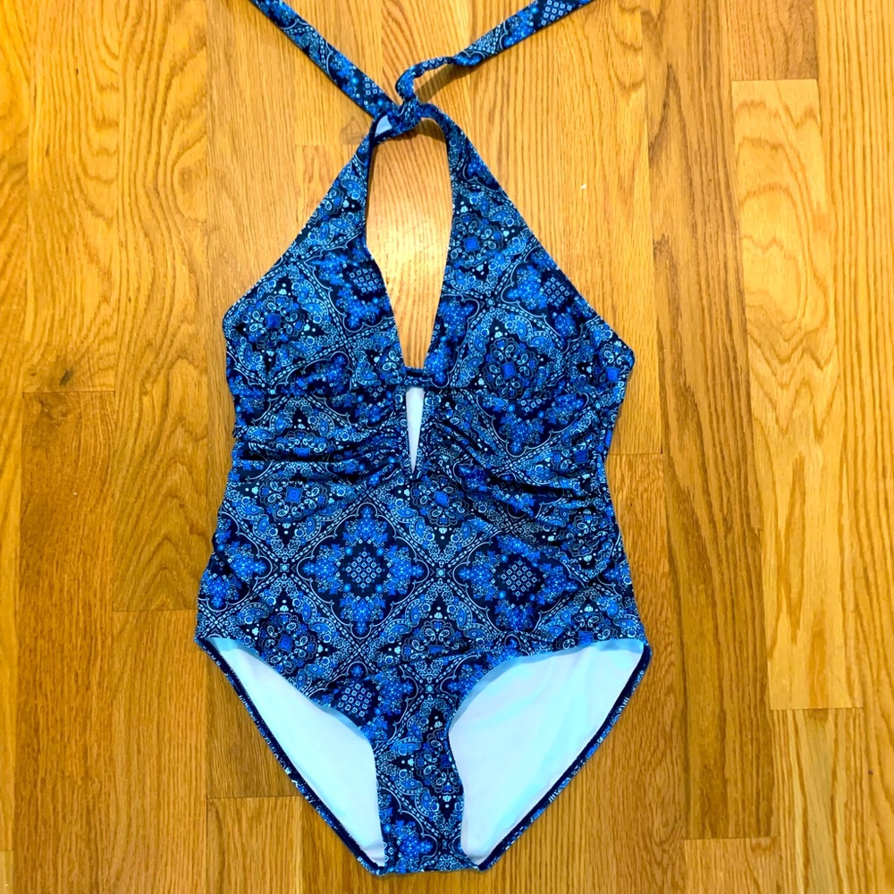 Navy and blue one piece bathing suit, Size M